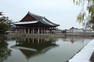 하얀 눈이 내린 경회루 겨울 풍경, 설경