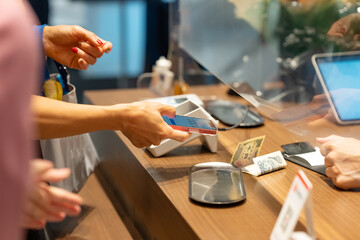 キャッシュレス・電子決済