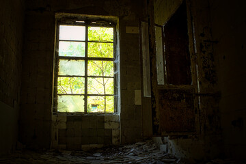 Fototapeta na wymiar Beatiful Decay - Abandoned - Verlassener Ort - Urbex / Urbexing - Lost Place - Artwork - Creepy - High quality photo 