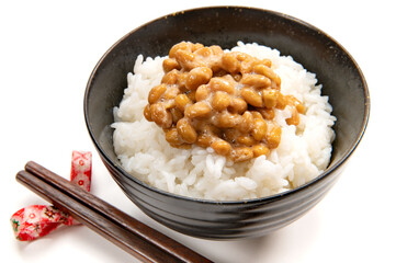 日本の伝統和食、納豆