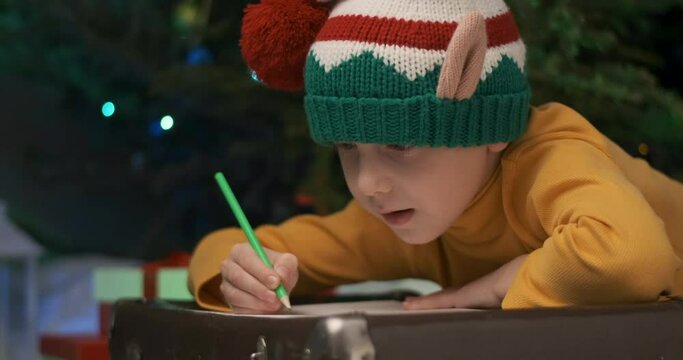 Elf Writing Images – Browse 2,564 Stock Photos, Vectors, and Video ...