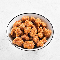 Crispy fried breaded chicken bites