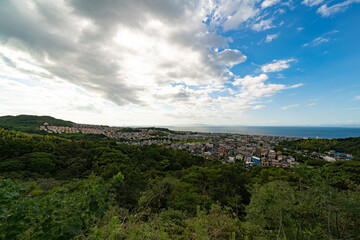 Fototapeta na wymiar 丘の上から見る阪南市の街並み