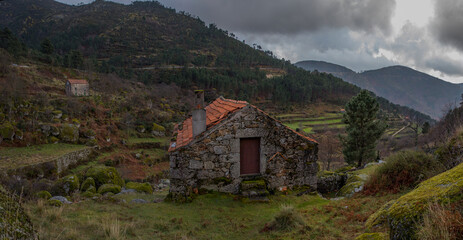 Fototapeta na wymiar Rural village with houses built in the mountain, mountain region Portugal
