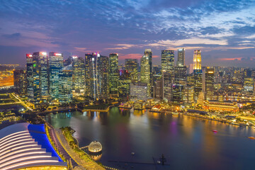 Fototapeta na wymiar Downtown city skyline waterfront, cityscape of Singapore