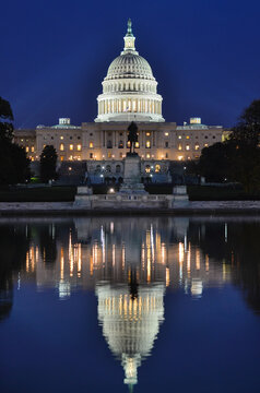 Us Capitol Building At Night