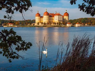 Schloss Moritzburg bei Dresden als beliebtes Ausflugsziel in Sachsen, Deutschland © Bernward