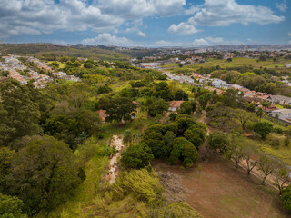 Fototapeta na wymiar Foto aérea da região nobre de Valinhos, no interior do estado de São Paulo