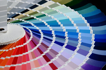 Color catalog for paints and powder coatings
