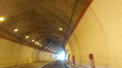 Tunnel Italien