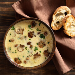 Creamy mushroom soup