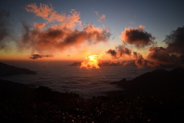 Obraz na płótnie Canvas sunrise on the top of the mountain