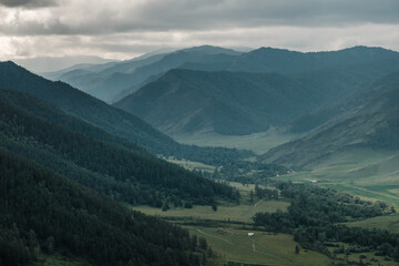 Fototapeta na wymiar View from the Chike-Taman Pass in the Altai Republic