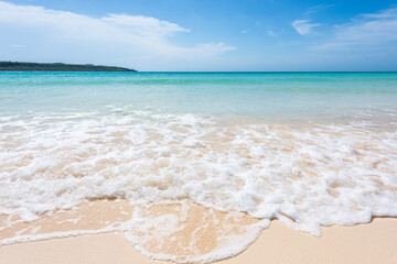宮古島の美しい海と与那覇前浜のビーチ