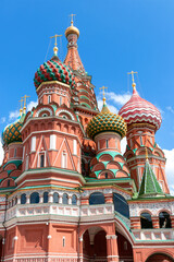 Fototapeta na wymiar St Basils Cathedral in Moscow