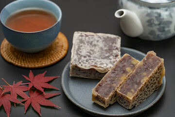 栗きんつばとほうじ茶のセット