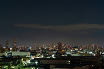 Fototapeta na wymiar なみはや大橋から見る大阪市内の夜景