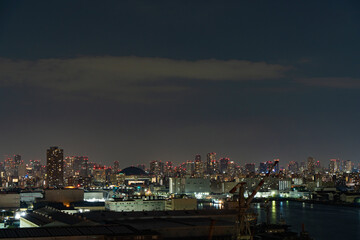 なみはや大橋から見る大阪市内の夜景