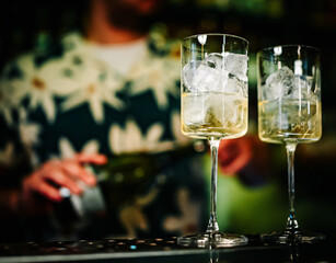 man hand bartender making cocktail glass in bar