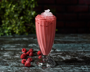 raspberry cocktail with raspberry