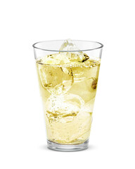 グラス ジンジャエール 飲み物 氷 イラスト リアル