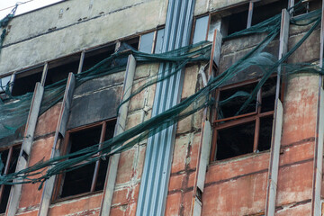 The aesthetics of abandonment: An industrial facade in decline
