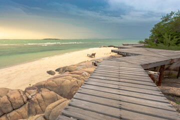 Picture of wooden walkway by the sea