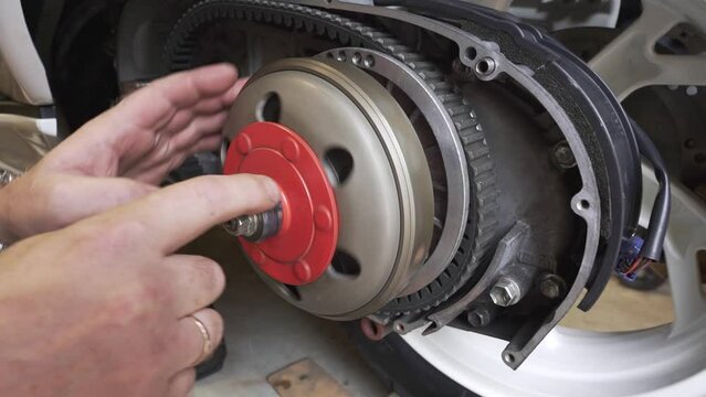 scooter variator, torque driver. belt replacement pulley transmission
