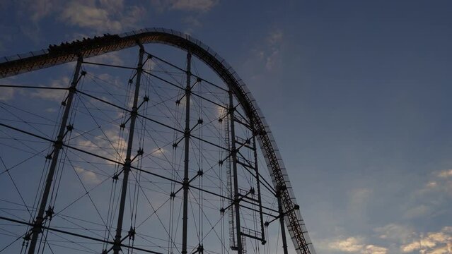 Dusk Roller Coaster Amusement Leisure Video　夕暮れ　ジェットコースター　アミューズメント　レジャー　動画