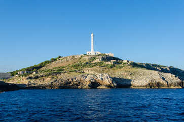 Il santuario di Santa Maria di Leuca in Salento visto dal mare