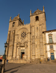 Fototapeta na wymiar Cathédrale de Porto, Portugal