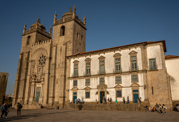 Fototapeta na wymiar Cathédrale de Porto, Portugal