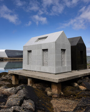 Days and Nights Skulptur in Stokmarknes