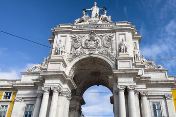 Fototapeta na wymiar Praca do Comercio and statue of King Jose I in Lisbon