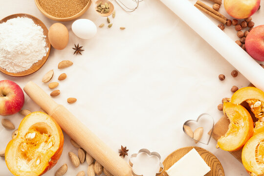 Autumn baking background © destillat