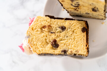 Mini Easter Bread Kulich