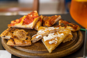 Italien antipasti, tomate pizza 