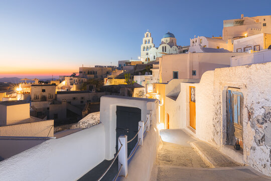 Pyrgos, Santorini
