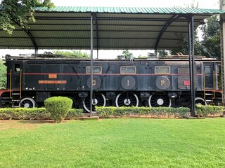 Train engine