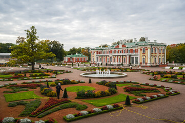 Fototapeta na wymiar Kadriorg Palace in Tallinn