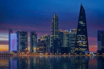 Obraz premium Beautiful Doha Skyline after sunset.