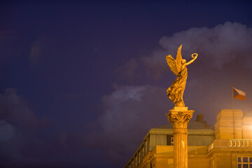 Fototapeta premium statue near Rudolfinum concert hall