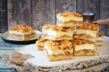 Grated apple pie with custard and cezve for coffee breaks