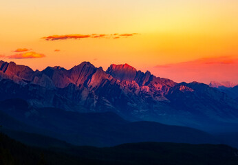 Canadian Rocky Mountains Peaks Colorful Sunset