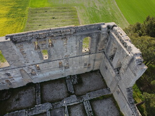 Gravina In Puglia (Ba) - Castello Svevo - muro perimetrale