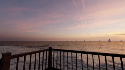 Fototapeta na wymiar view of the sea from the pier