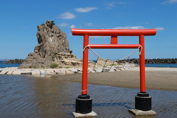 福島県勿来海水浴場の鳥居