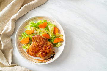 teppanyaki chicken steak with cabbage and carrot