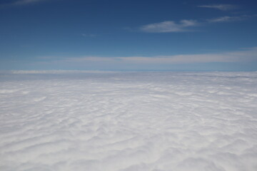 Fototapeta na wymiar view of the clouds
