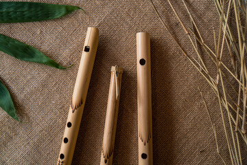 Details of the bamboo flute craft that uses used bamboo furniture, the production process is done...